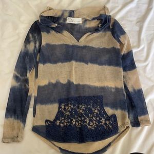 Size small light long sleeve with hood